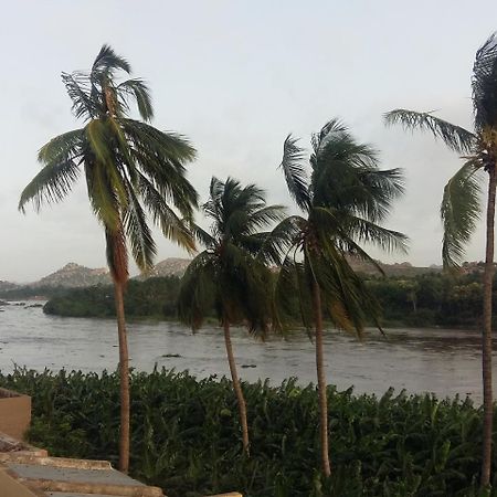 Riverside Homestay Hampi Dış mekan fotoğraf