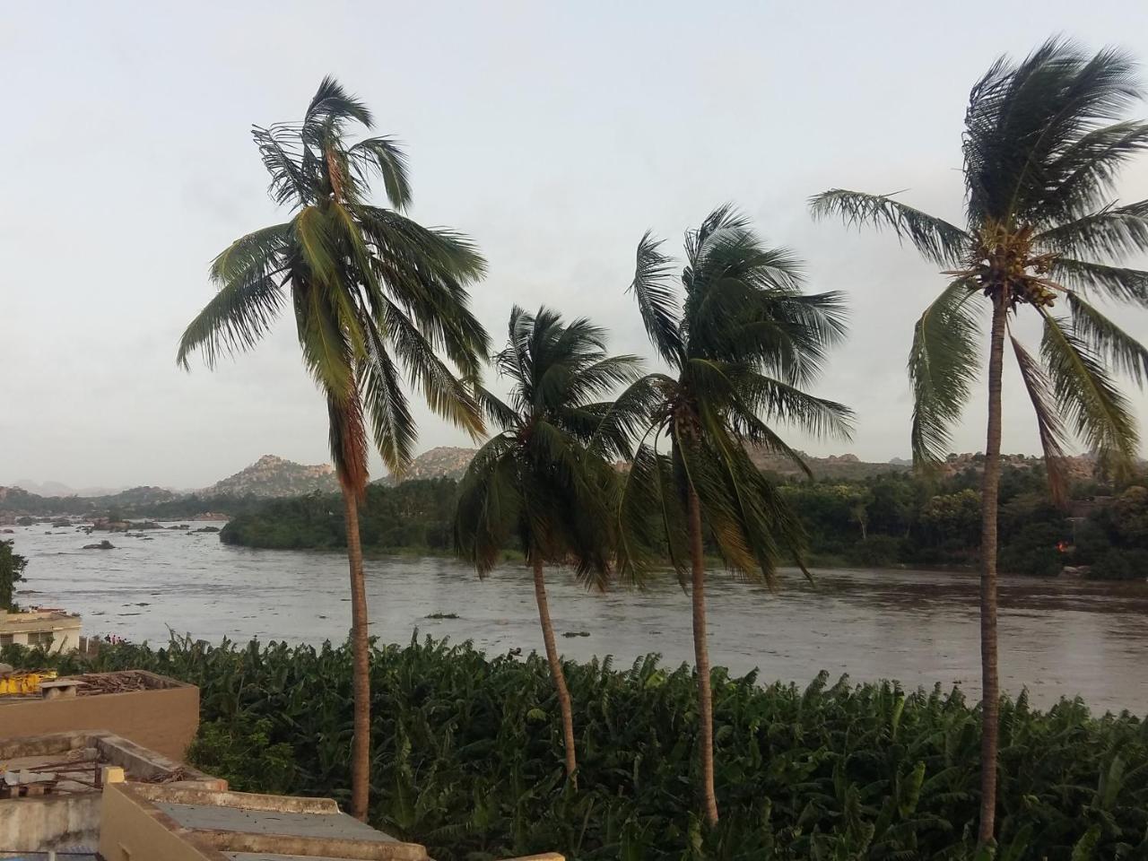 Riverside Homestay Hampi Dış mekan fotoğraf